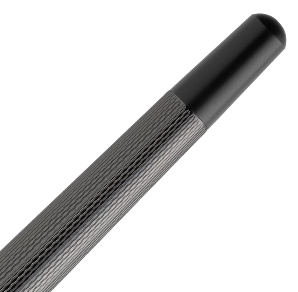 Hugo Boss Füllfederhalter ESSENTIAL Glare Black
