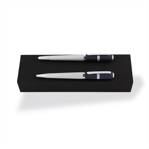 Das Hugo Boss Contour Schreibset finden Sie bei uns im Webshop.