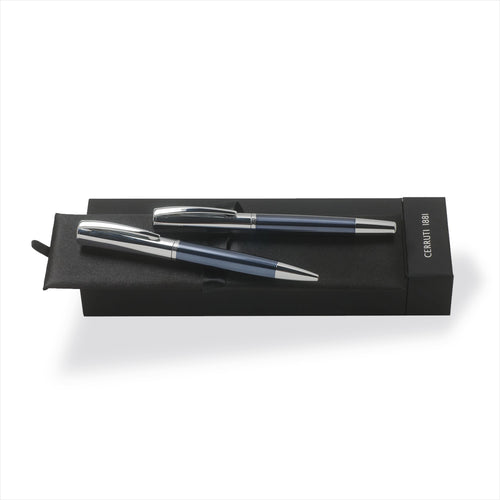 Das Schreibset Cerruti 1881 Conquest Blue erhalten Sie als Set mit Tintenroller und Kugelschreiber