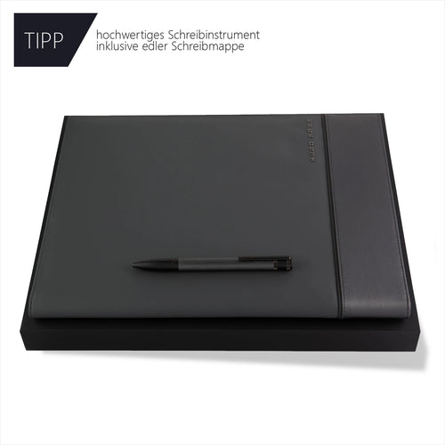 Das Schreibset Hugo Boss Set EXPLORE BRUSHED erhalten Sie als Set mit Schreibmappe und Kugelschreiber