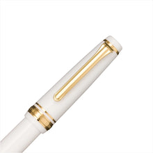 Lade das Bild in den Galerie-Viewer, Sailor Füllfederhalter PROFESSIONAL GEAR SLIM White Gold
